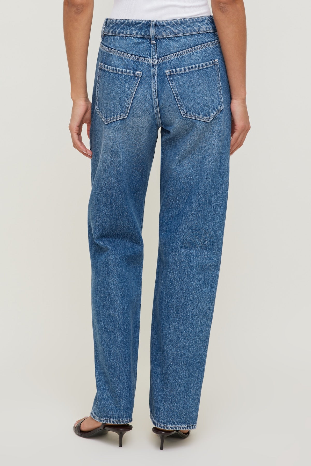 Mika Mid Rise Relaxed Straight Leg Jeans Blue - Dynamite