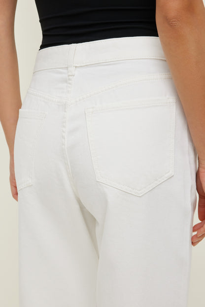 Mika Mid Rise Relaxed Straight Leg Jeans  Beige - Dynamite