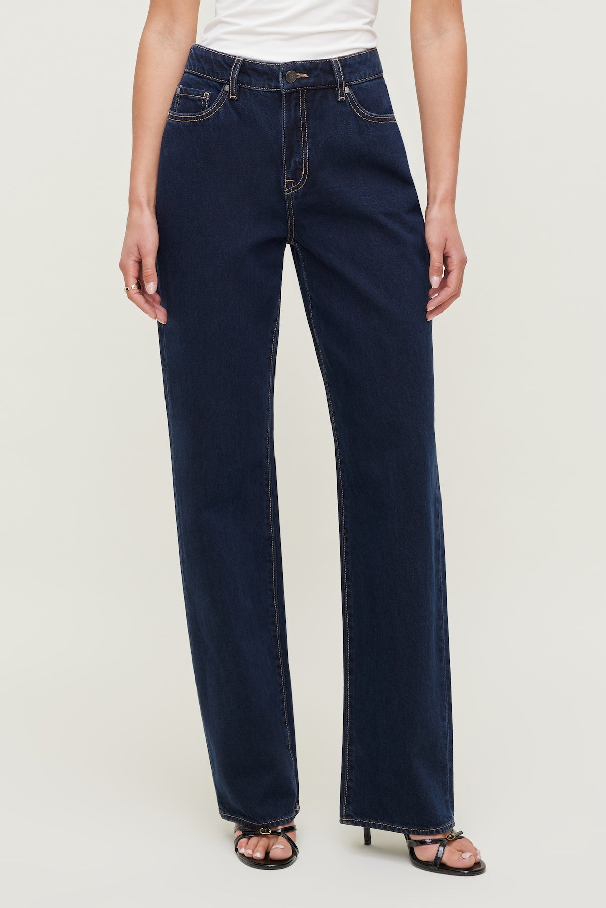 Mika Mid Rise Relaxed Straight Leg Jeans Blue - Dynamite