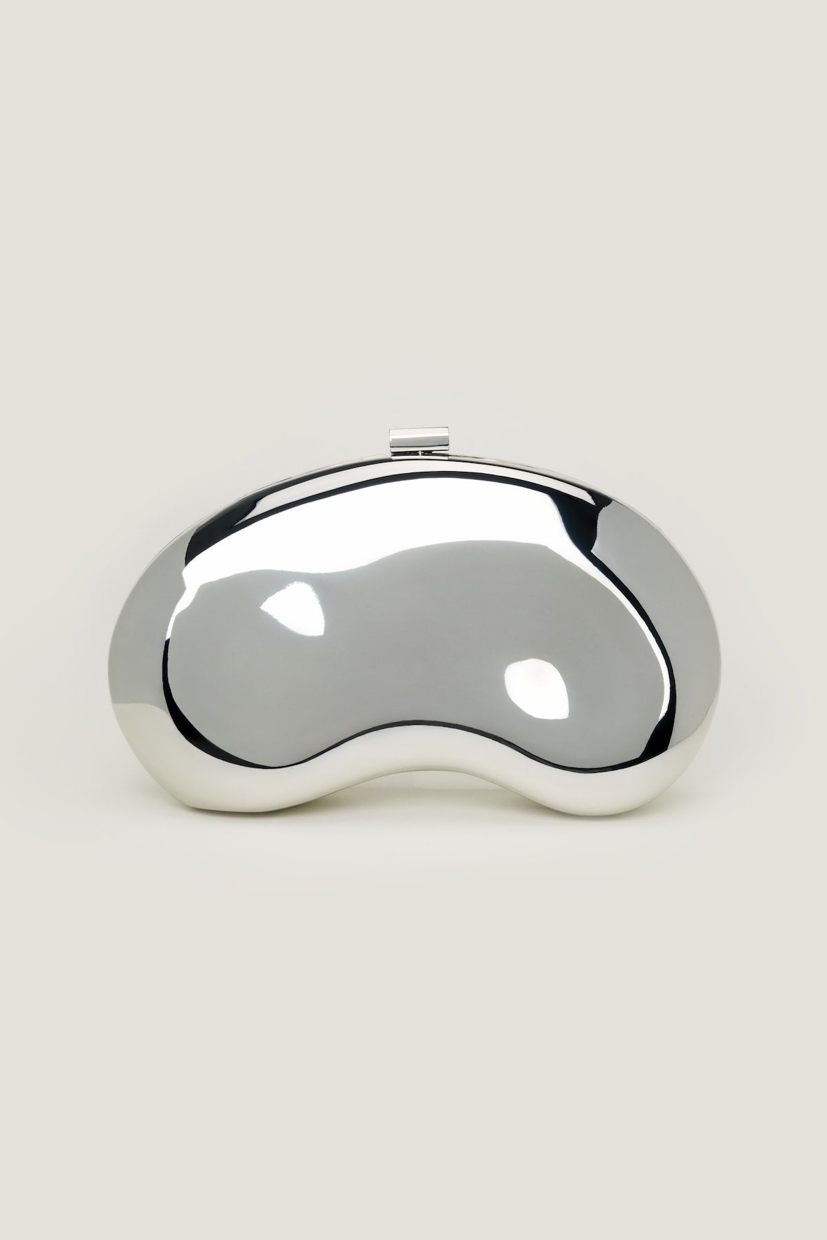 Metal Bean Clutch Gray - Dynamite