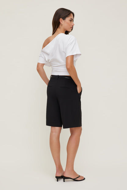 Mid Rise Bermuda Shorts Black - Dynamite