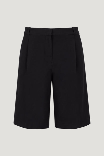 Mid Rise Bermuda Shorts Black - Dynamite