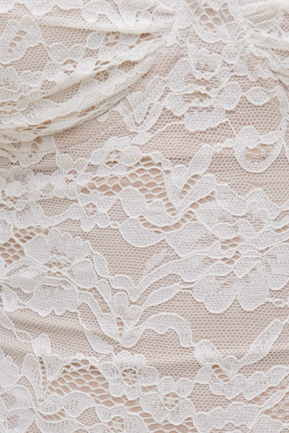 Monet Lace Top Beige - Dynamite