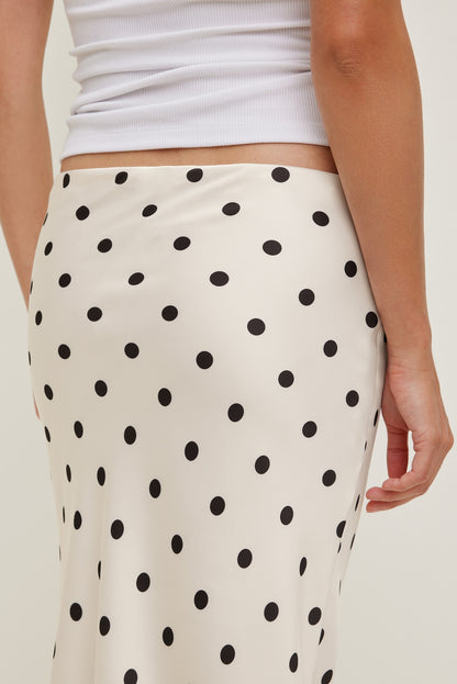 Delila Satin Midi Skirt Black - Dynamite