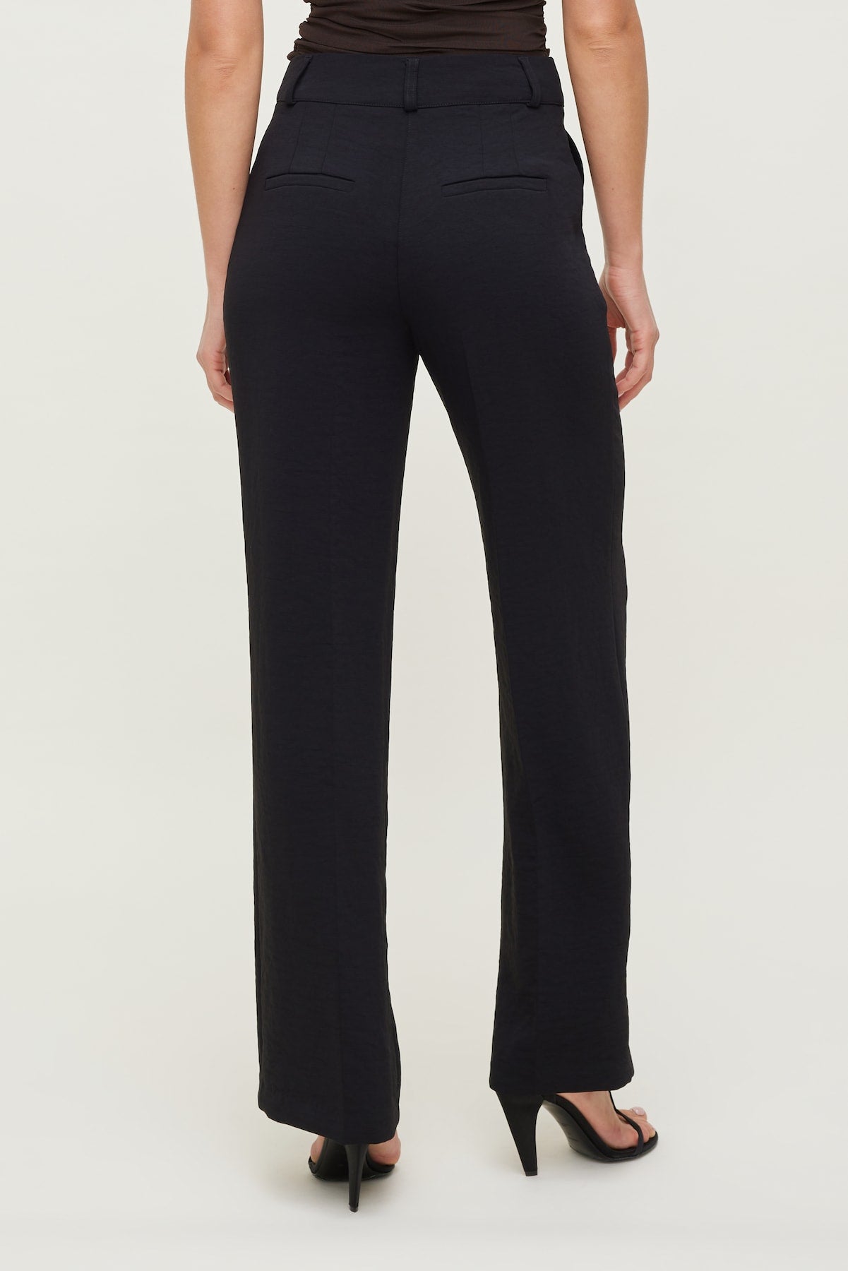 Camelia Airflow Clean Straight Leg Pants Black - Dynamite
