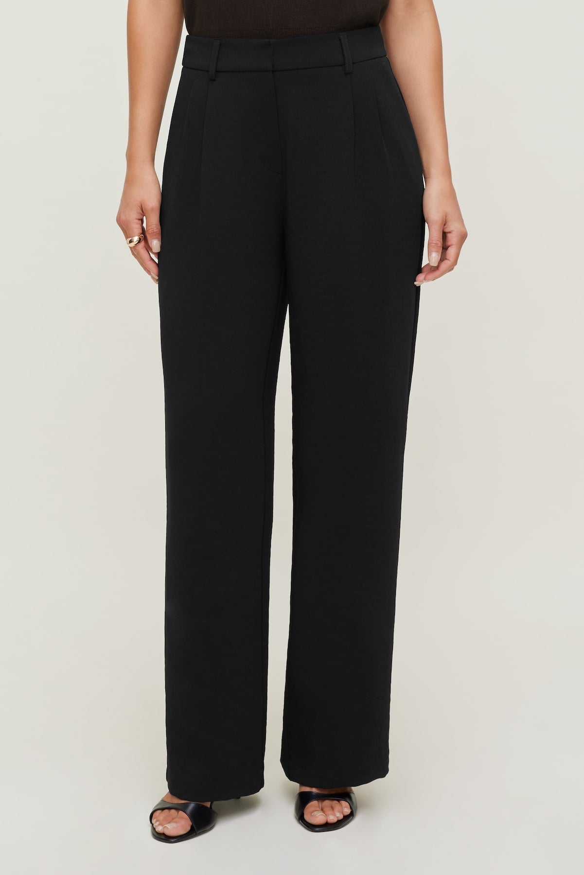 Alex Airflow Wide Leg Pants Black - Dynamite