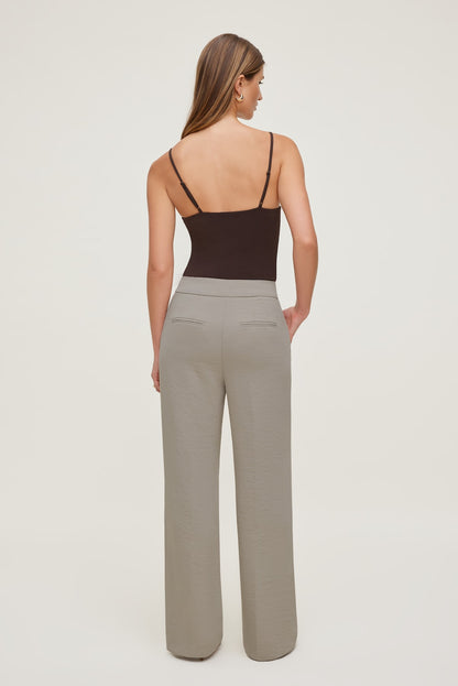 Yasmin Airflow Straight Leg Pants Beige - Dynamite