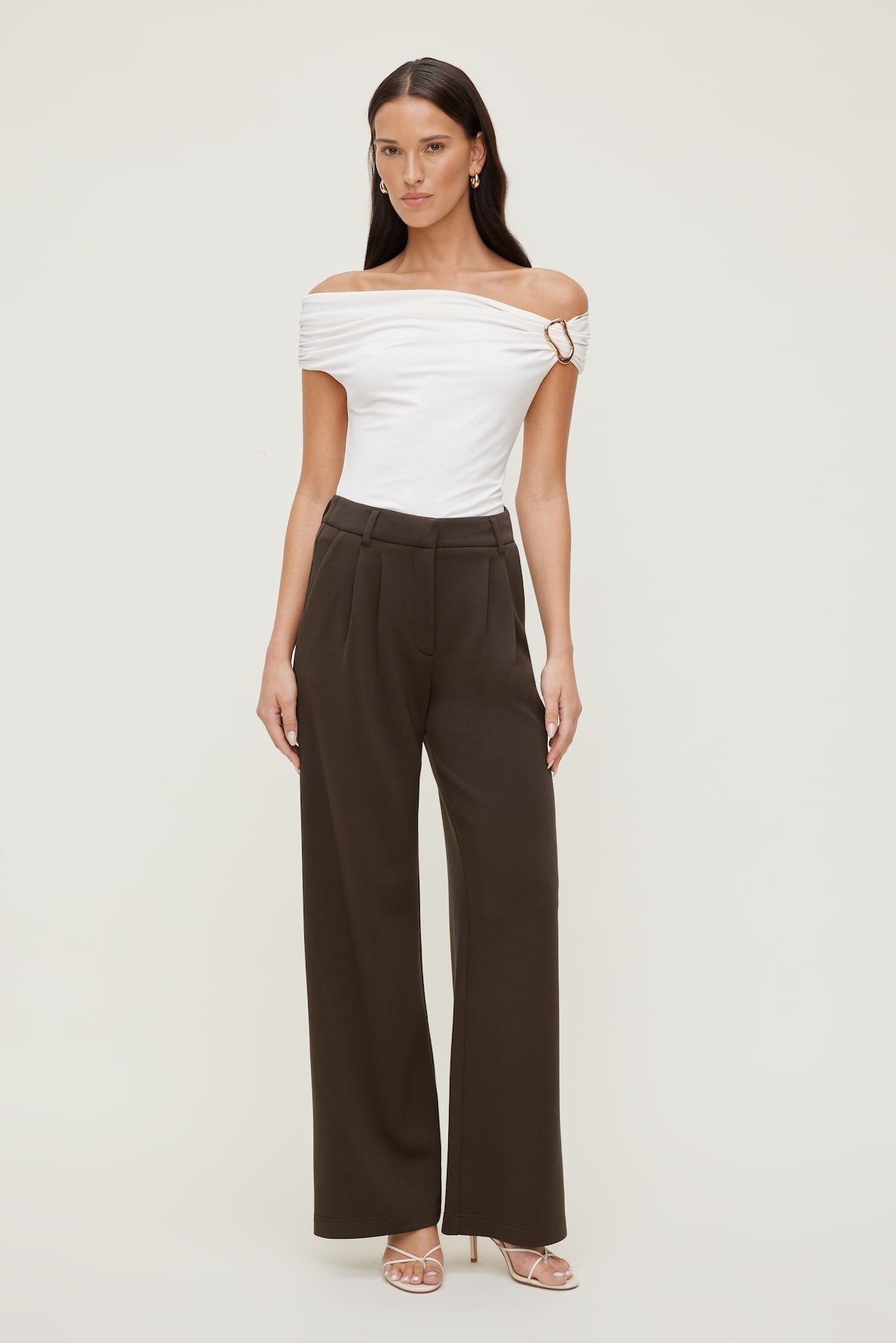 Alex Anywear Wide Leg Pants Brown - Dynamite