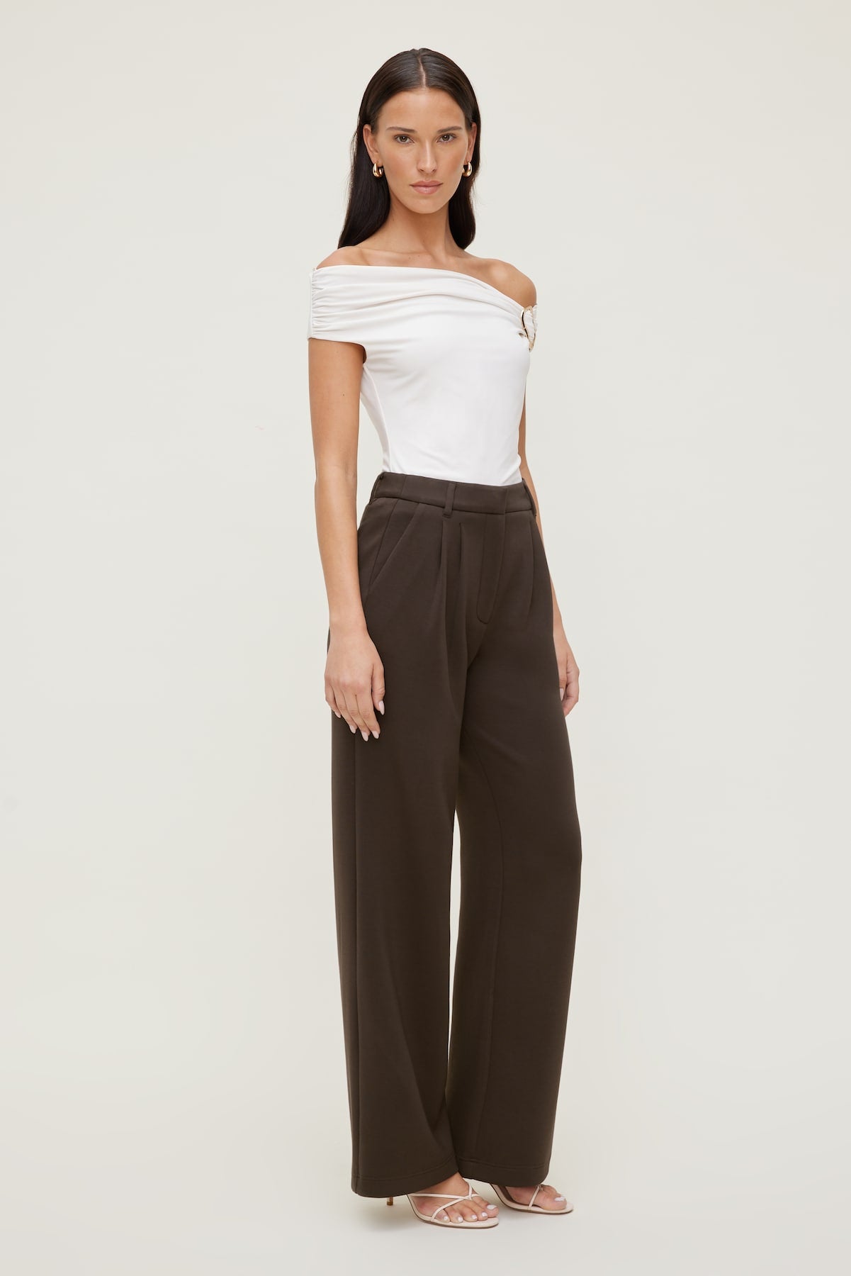 Alex Anywear Wide Leg Pants Brown - Dynamite