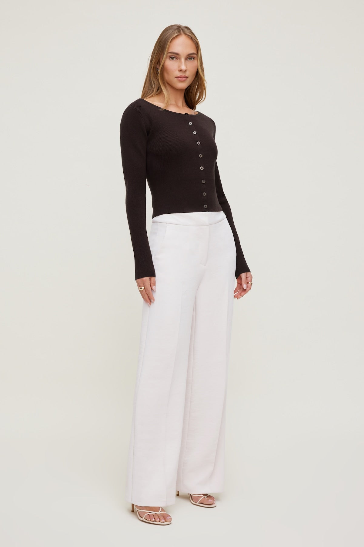 Yasmin Airflow Straight Leg Pants Beige - Dynamite