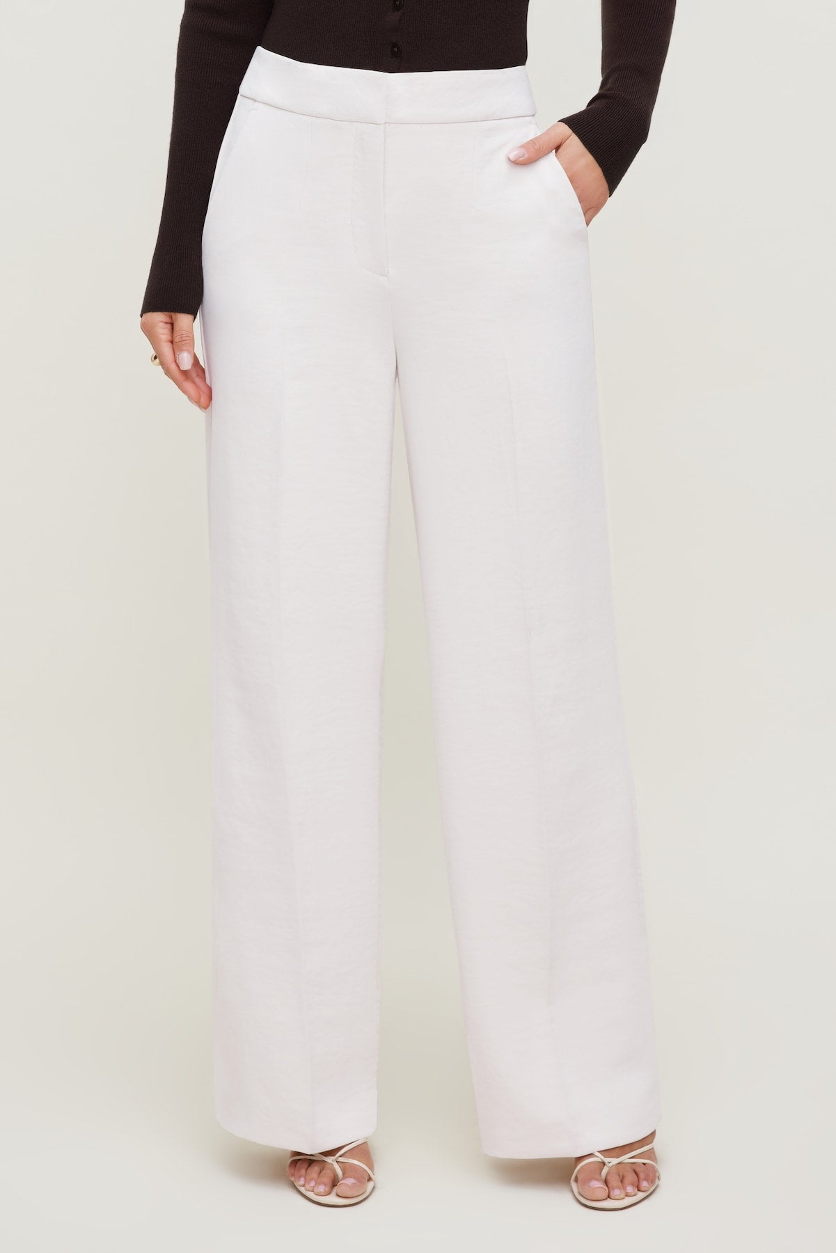 Yasmin Airflow Straight Leg Pants Beige - Dynamite