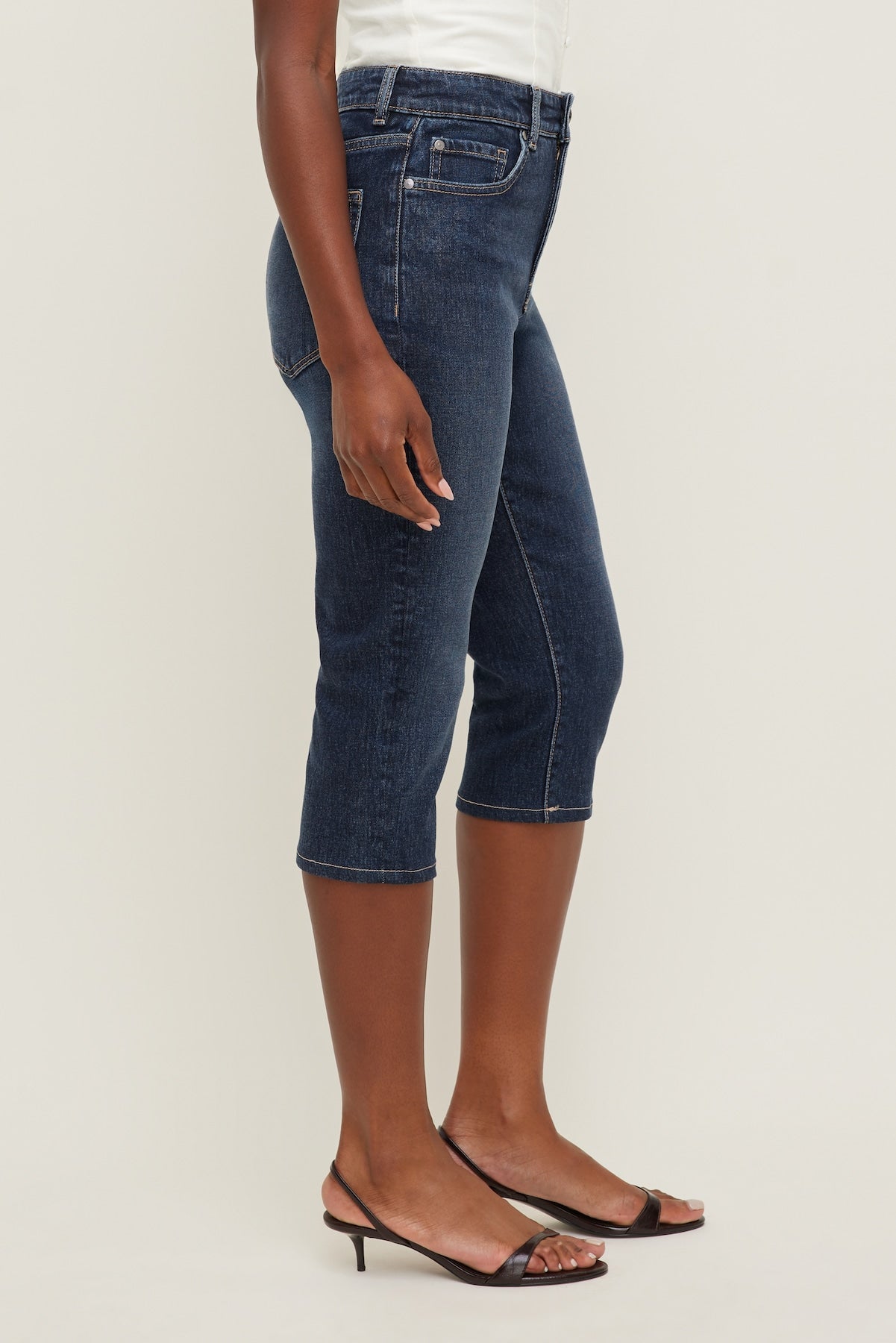 Stretch High Rise Slim Capri Jeans Blue - Dynamite
