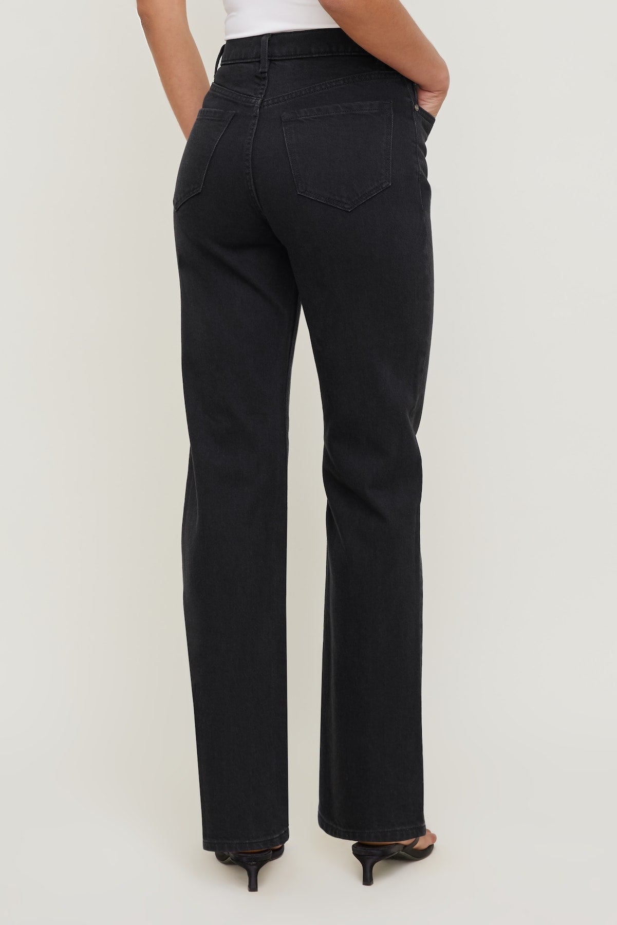 Olivia High Rise Straight Leg Jeans Black - Dynamite