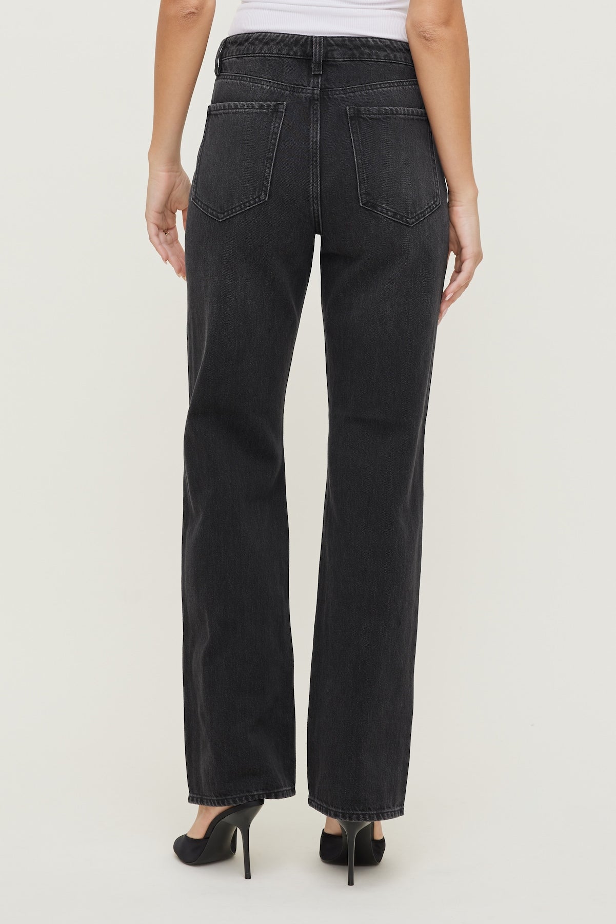 Cara High Rise Straight Leg Jeans Black - Dynamite