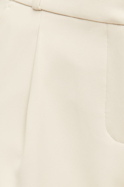 Mid Rise Bermuda Shorts Beige - Dynamite