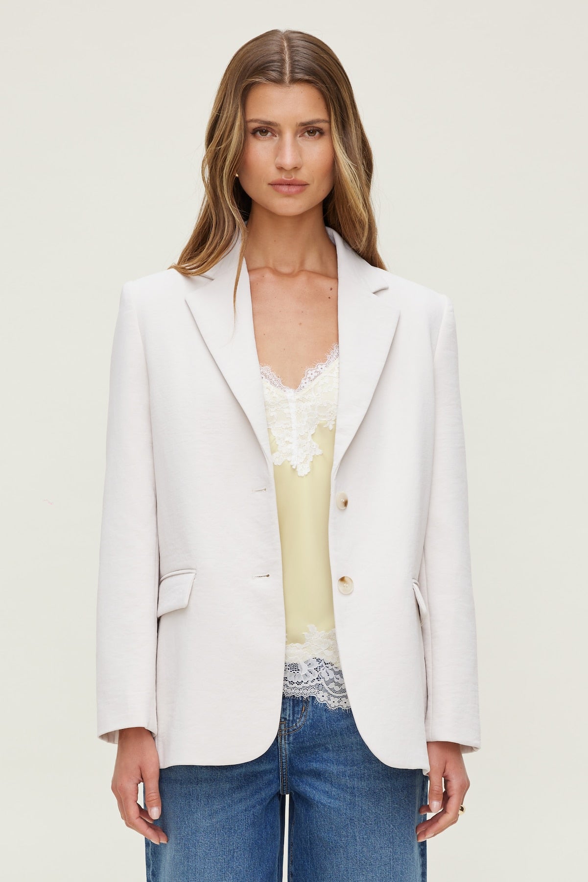 Airflow Relaxed Blazer Beige - Dynamite