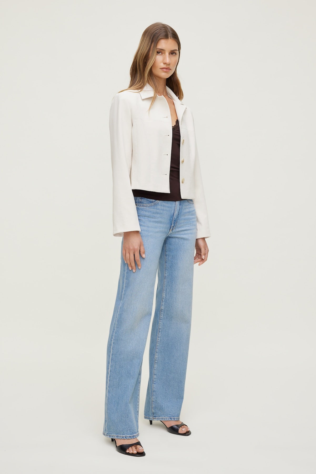 Charlotte Airflow Jacket Beige - Dynamite