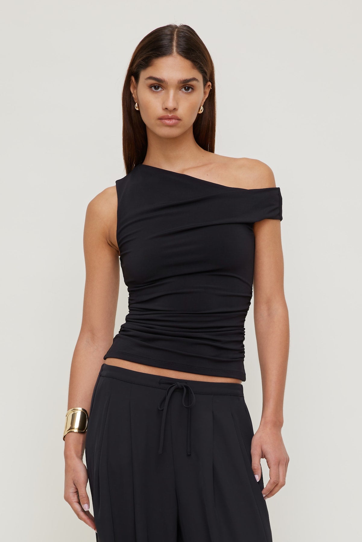 Sculpt Off Shoulder Top Black - Dynamite