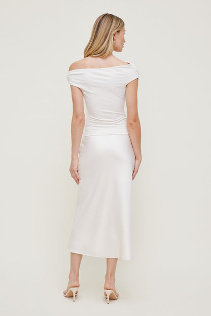 Sculpt Buckle Detail Top White - Dynamite