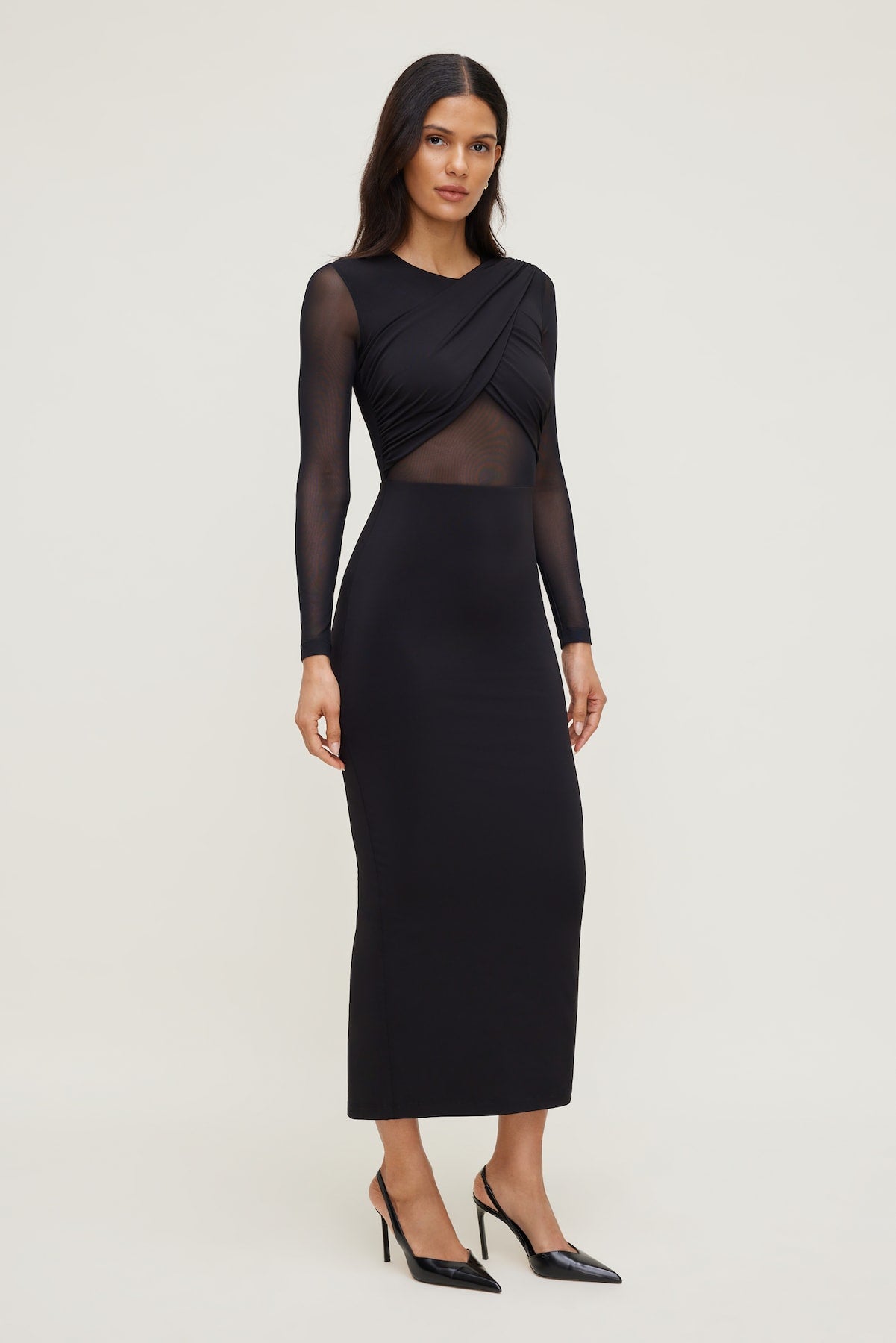 Sculpt Twisted Long Sleeve Maxi Dress Black - Dynamite