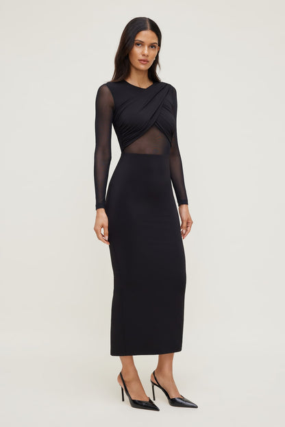 Sculpt Twisted Long Sleeve Maxi Dress Black - Dynamite
