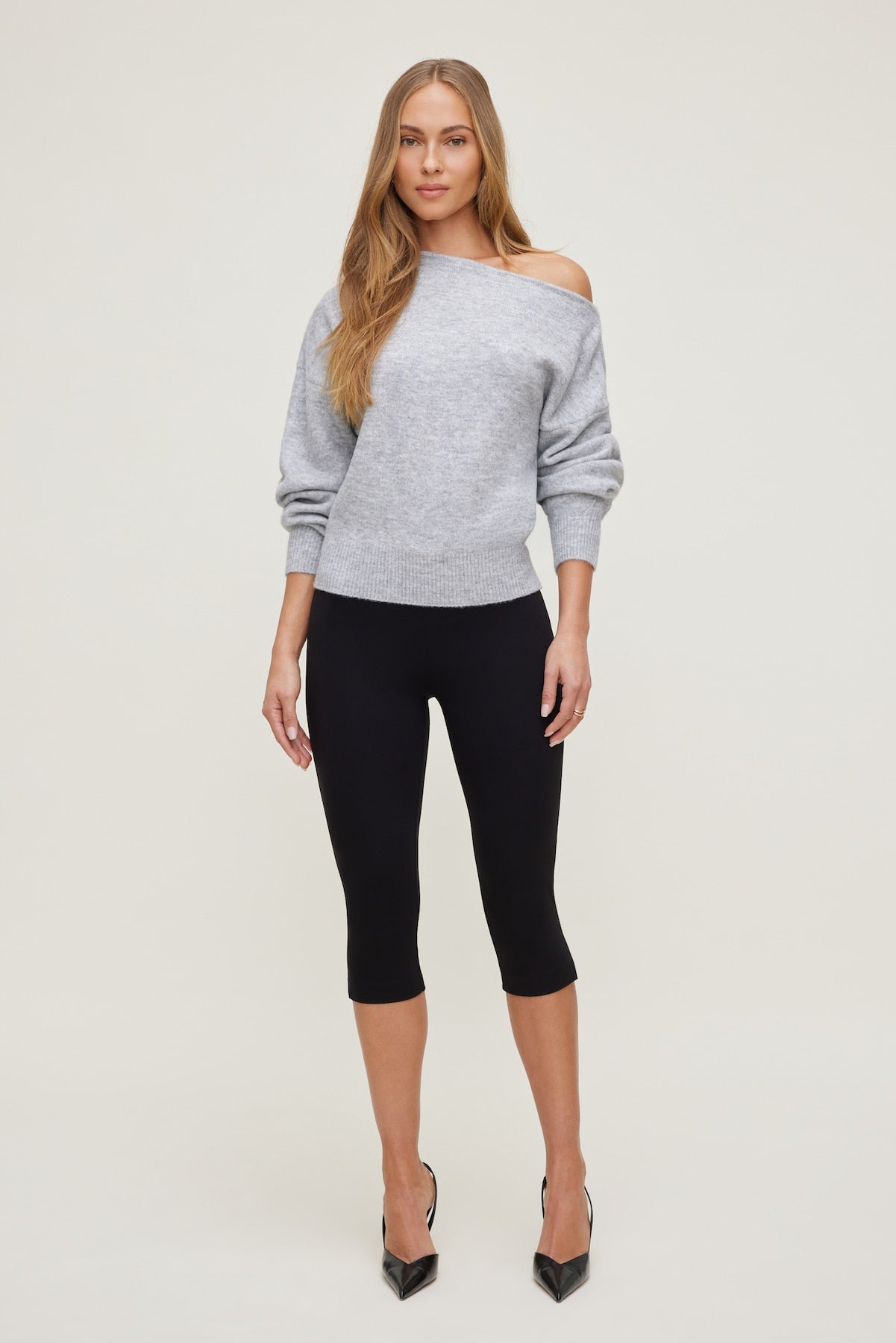 Lola Off Shoulder Sweater Gray - Dynamite