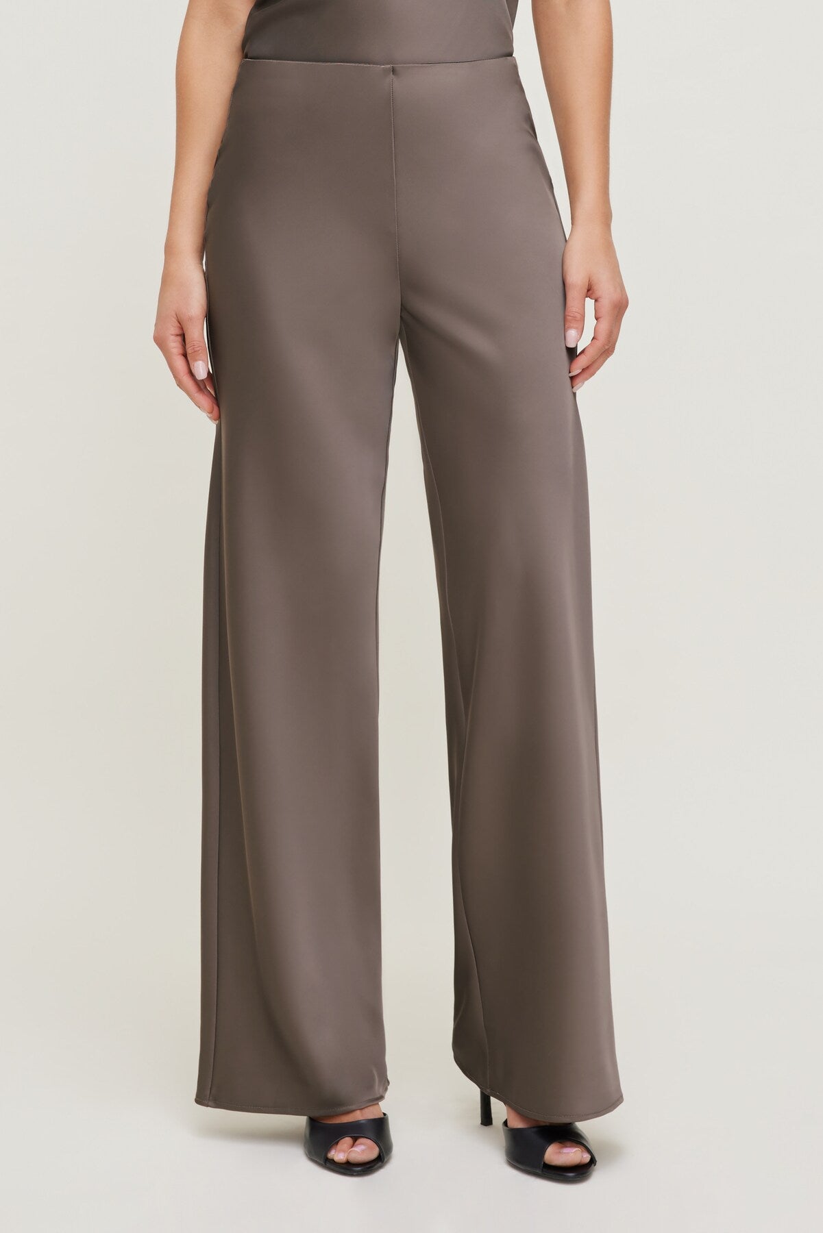 Izzy Wide Leg Satin Pants Brown - Dynamite