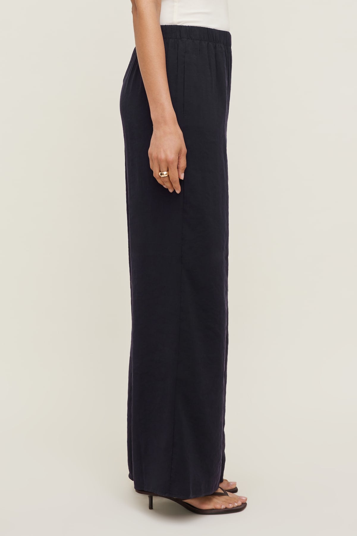 Priya Wide Leg Pants Navy - Dynamite