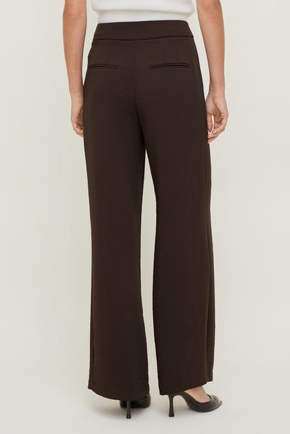 Yasmin Airflow Straight Leg Pants Brown - Dynamite