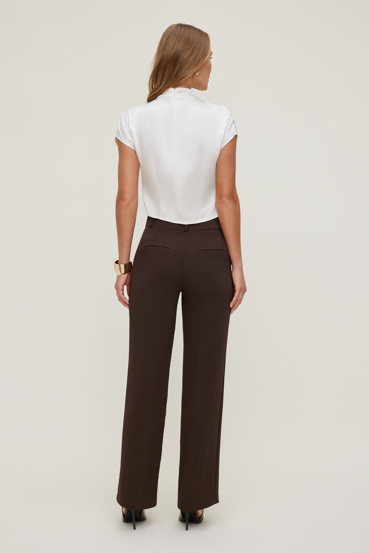 Camelia Airflow Clean Straight Leg Pants Brown - Dynamite