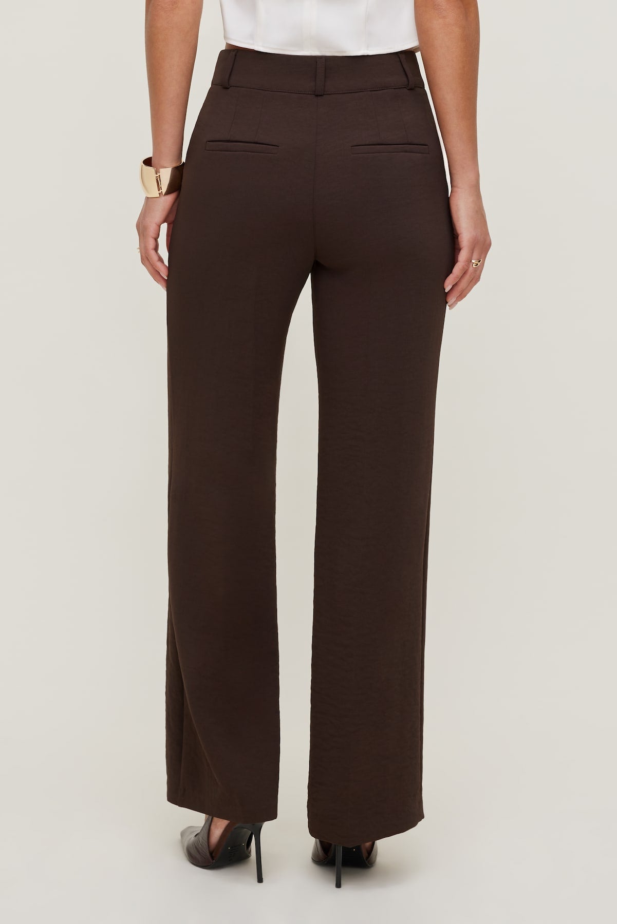 Camelia Airflow Clean Straight Leg Pants Brown - Dynamite
