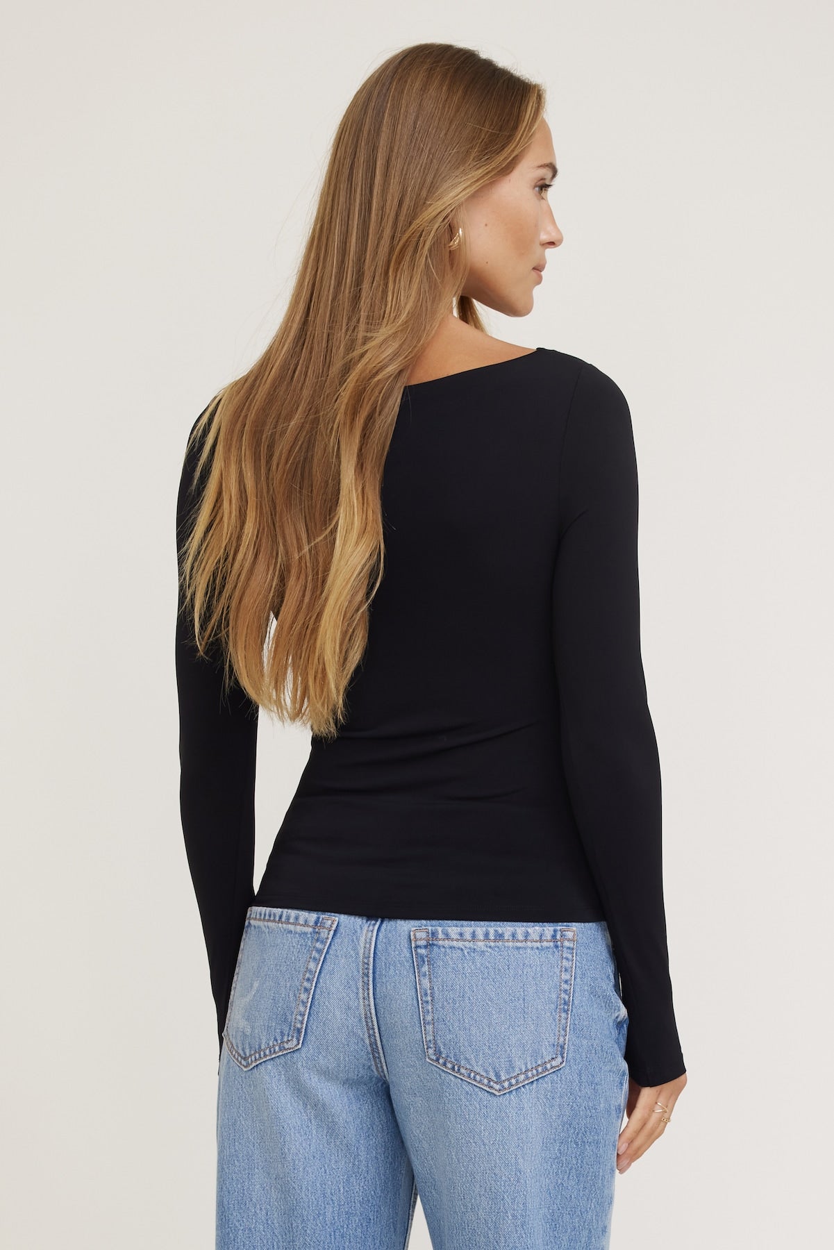 Nola Sculpt Long Sleeve Top Black - Dynamite