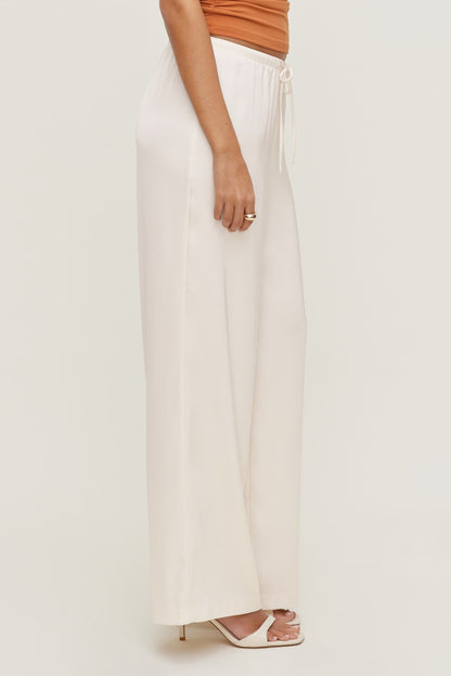 Leo Satin Wide Leg Pants Beige - Dynamite