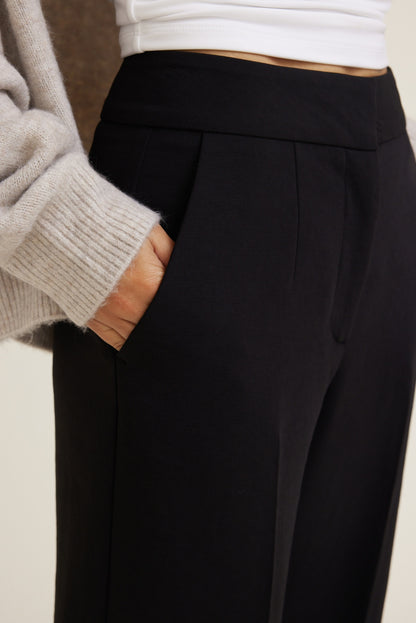 Yasmin Airflow Straight Leg Pants Black - Dynamite