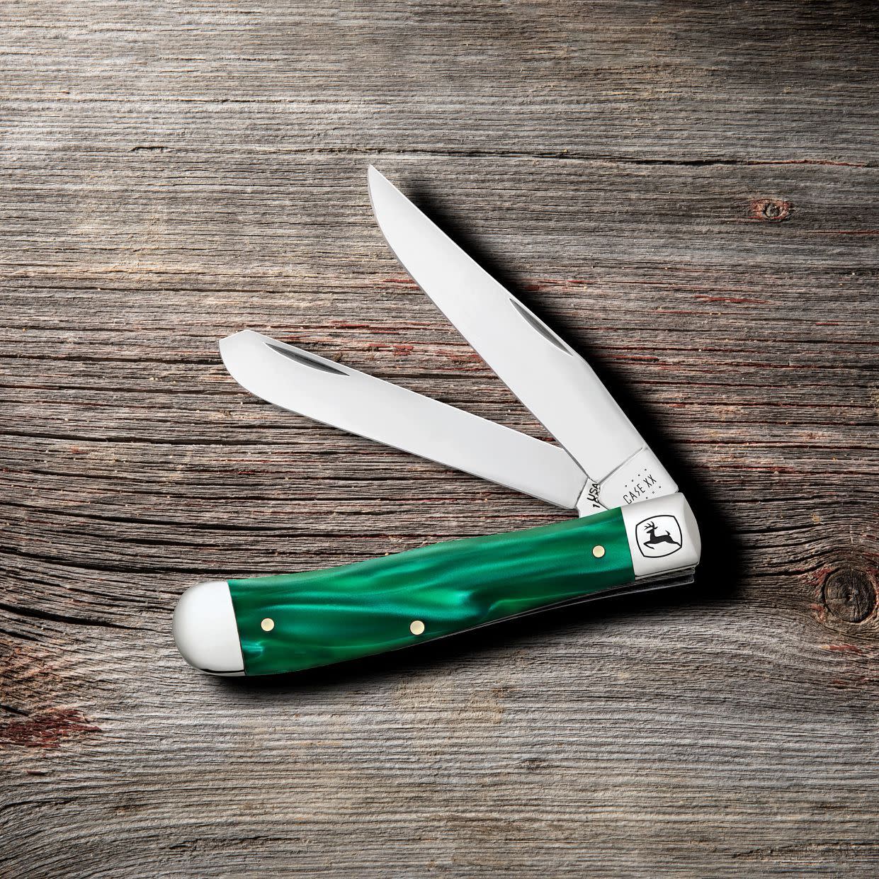 Case Knives John Deere Smooth Green Pearl Kirinite® Trapper Knife