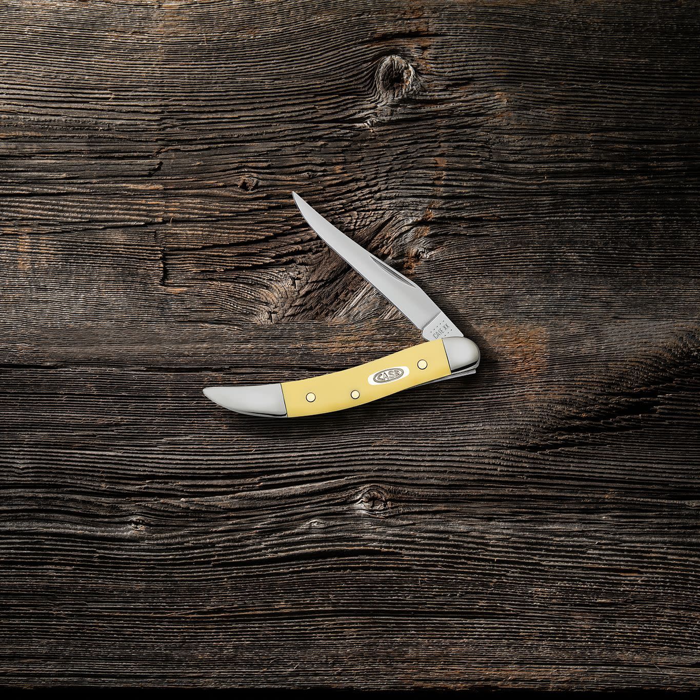Case Knives Yellow Synthetic Smooth Small Texas Toothpick