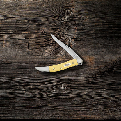 Case Knives Yellow Synthetic Smooth Small Texas Toothpick